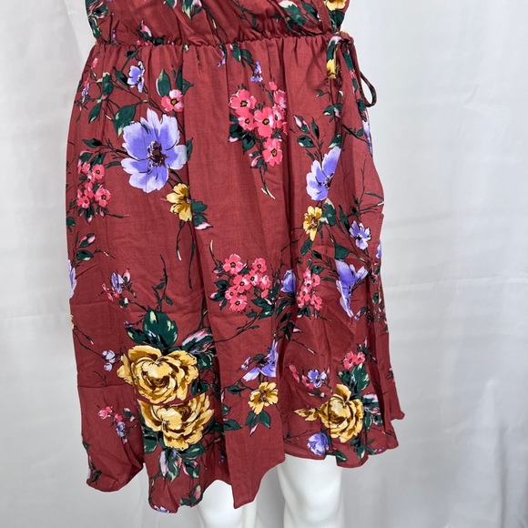 LUSH Rust Floral Print Wrap Dress size Small - Picture 5 of 6